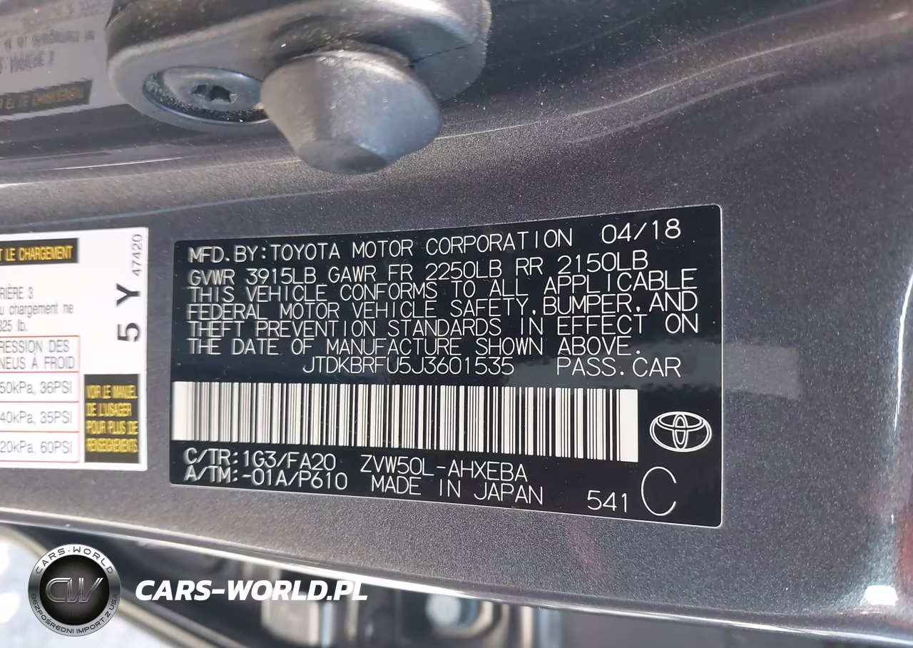2018 Toyota Prius Two VIN:JTDKBRFU5J3601535 - 9