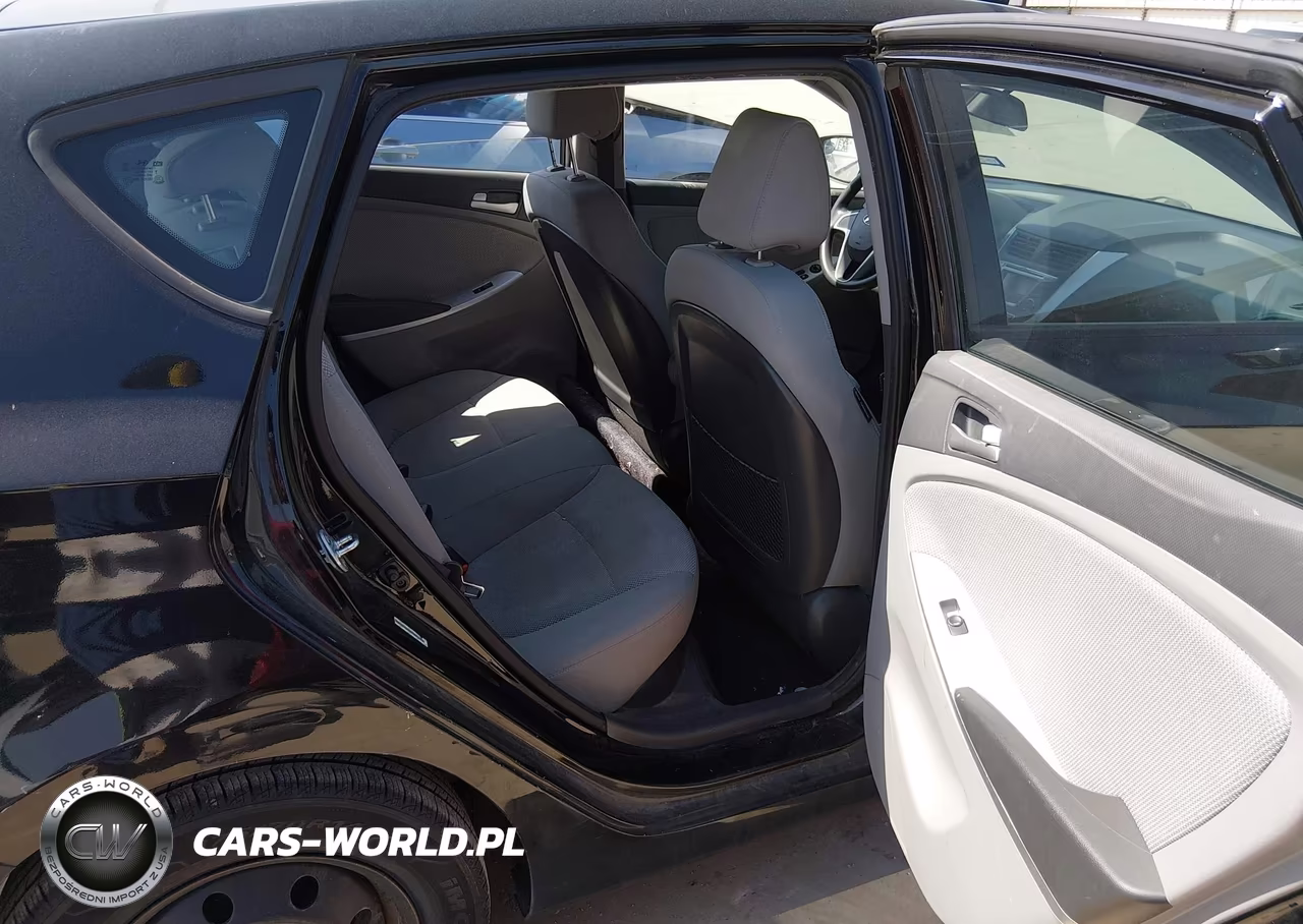 2014 Hyundai Accent Gs VIN:KMHCT5AE6EU194752 - 8