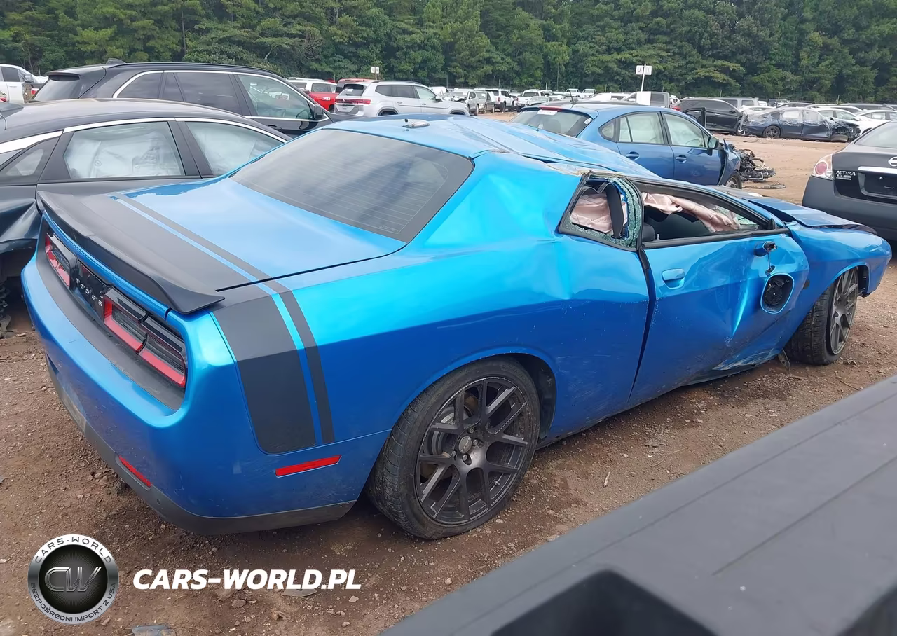 2016 Dodge Challenger 392 Hemi Scat Pack Shaker VIN:2C3CDZFJ9GH236257 - 4