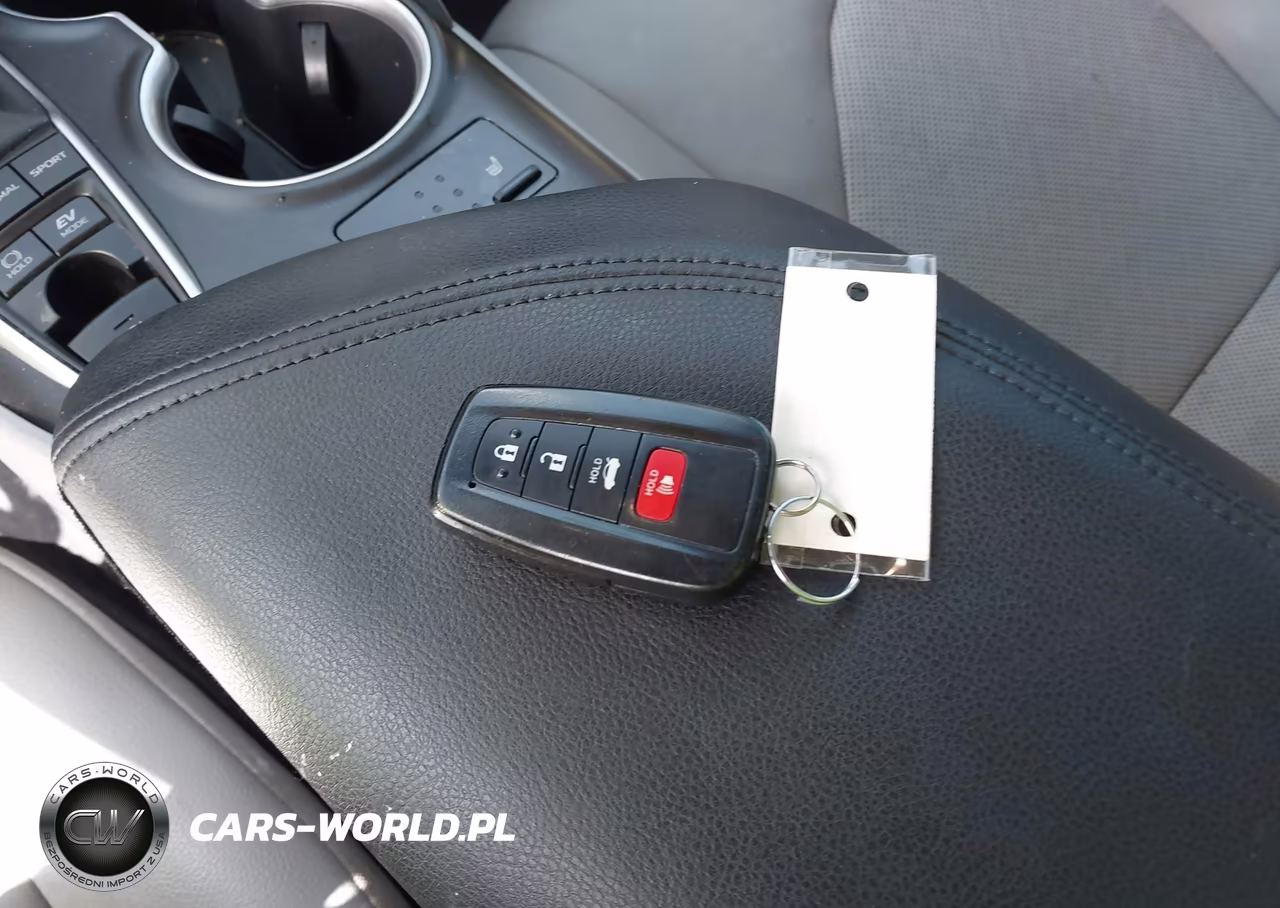 2022 Toyota Camry Xle Hybrid VIN:4T1F31AK1NU587523 - 11