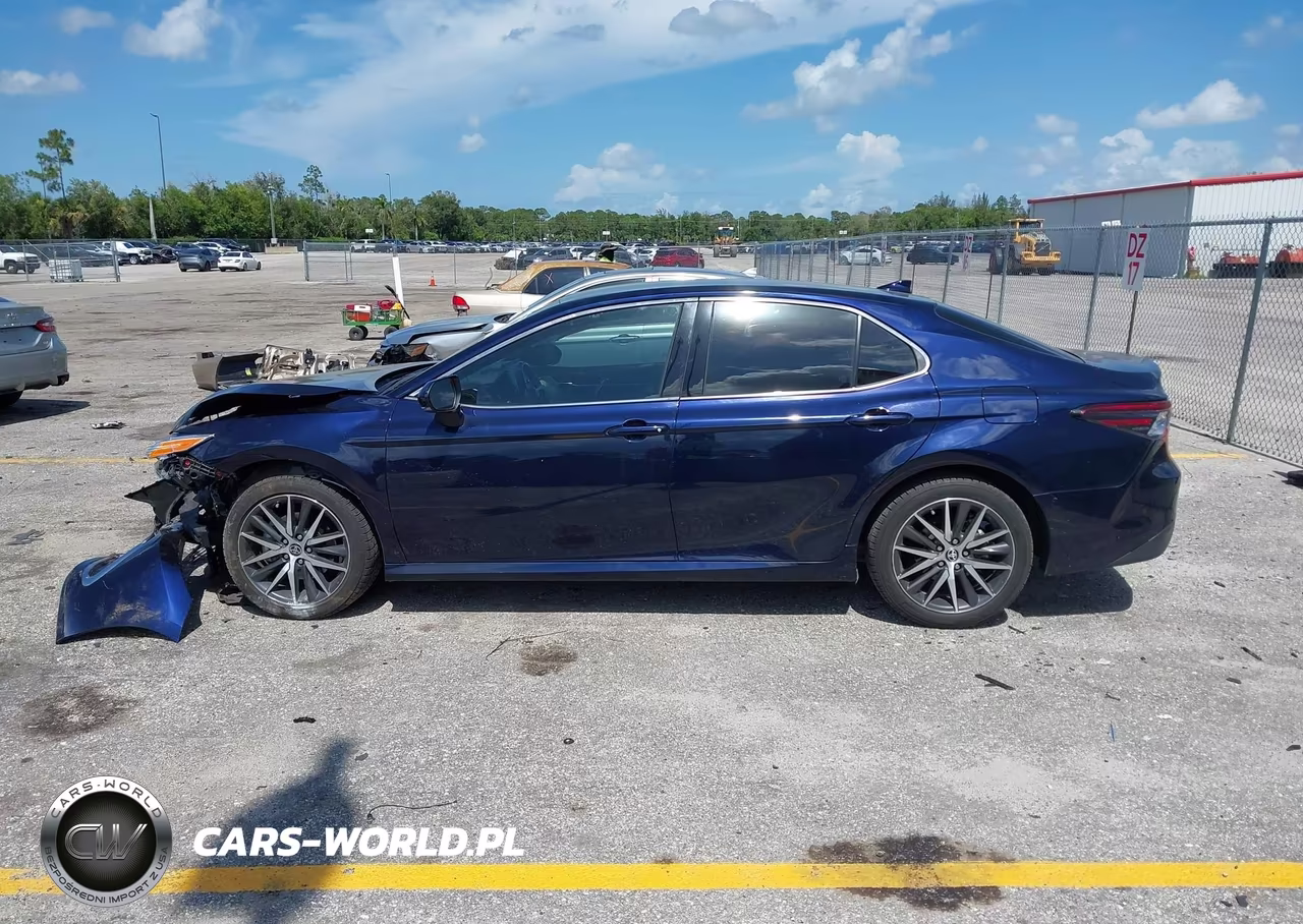 2022 Toyota Camry Xle Hybrid VIN:4T1F31AK1NU587523 - 14
