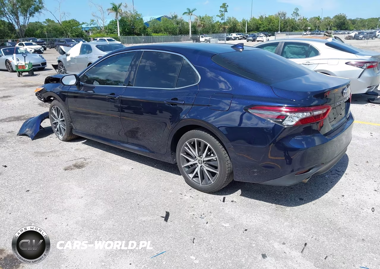 2022 Toyota Camry Xle Hybrid VIN:4T1F31AK1NU587523 - 3