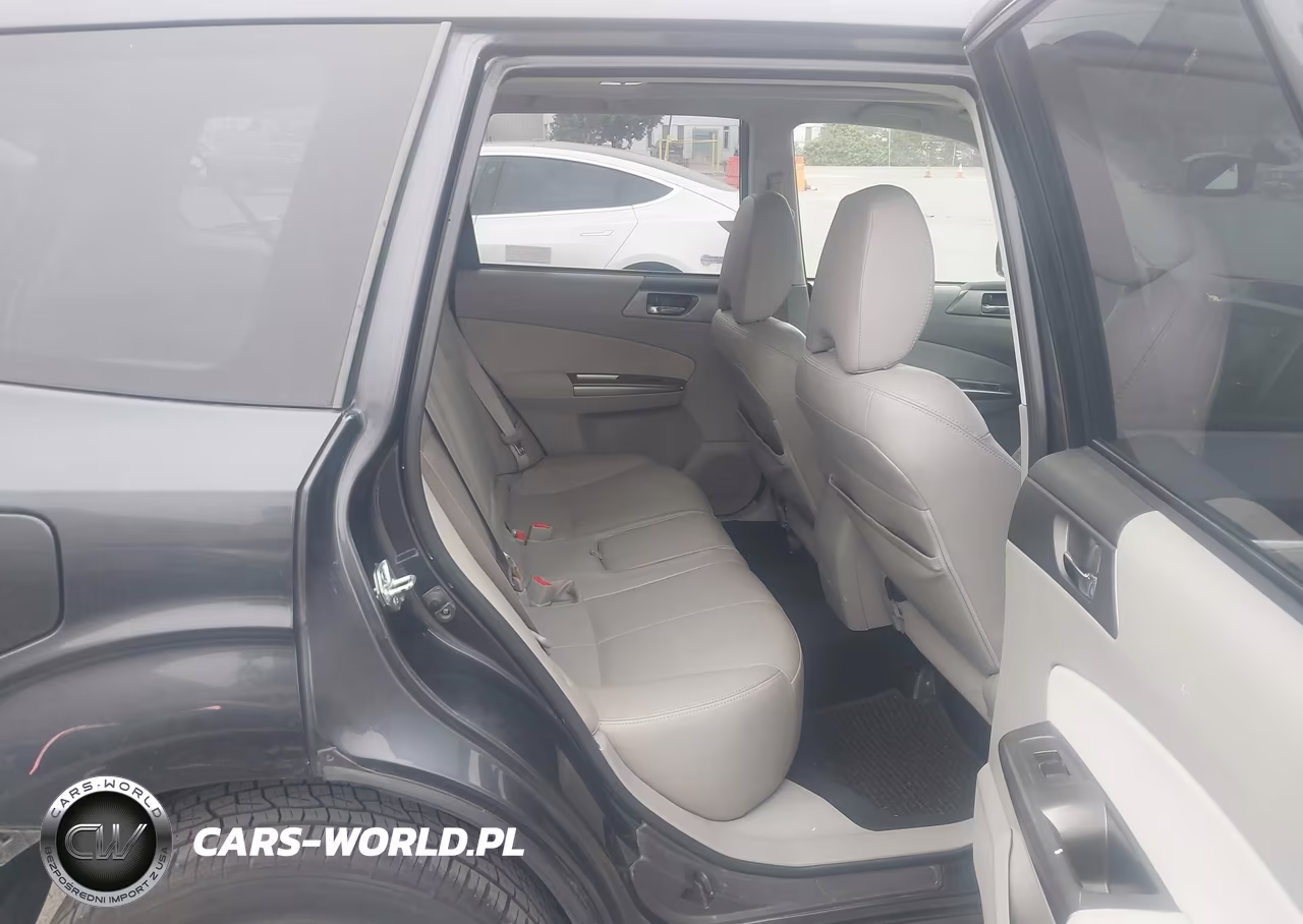 2012 Subaru Forester 2.5X Limited VIN:JF2SHAEC4CH462045 - 8