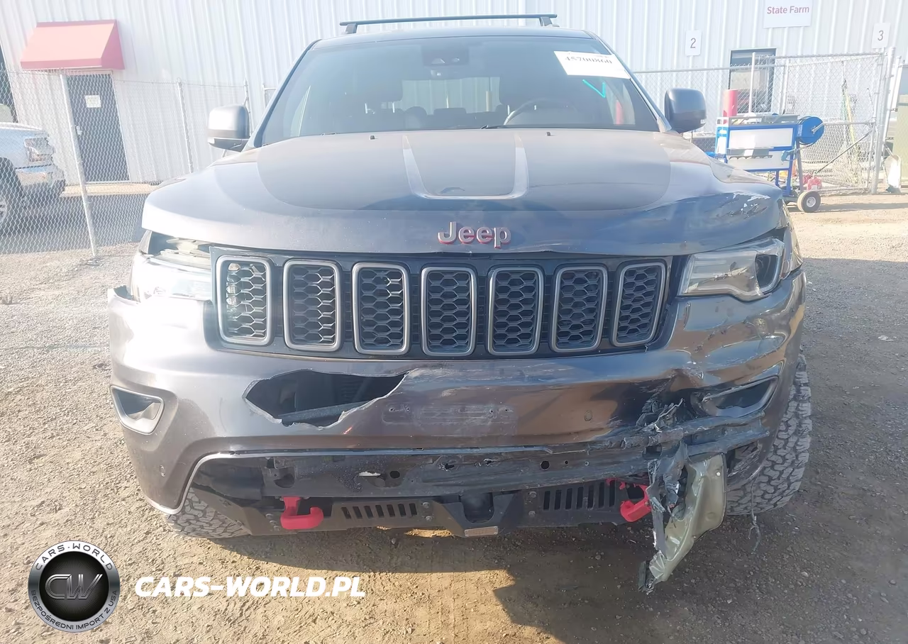 2017 Jeep Grand Cherokee Trailhawk VIN:1C4RJFLT2HC771731 - 6