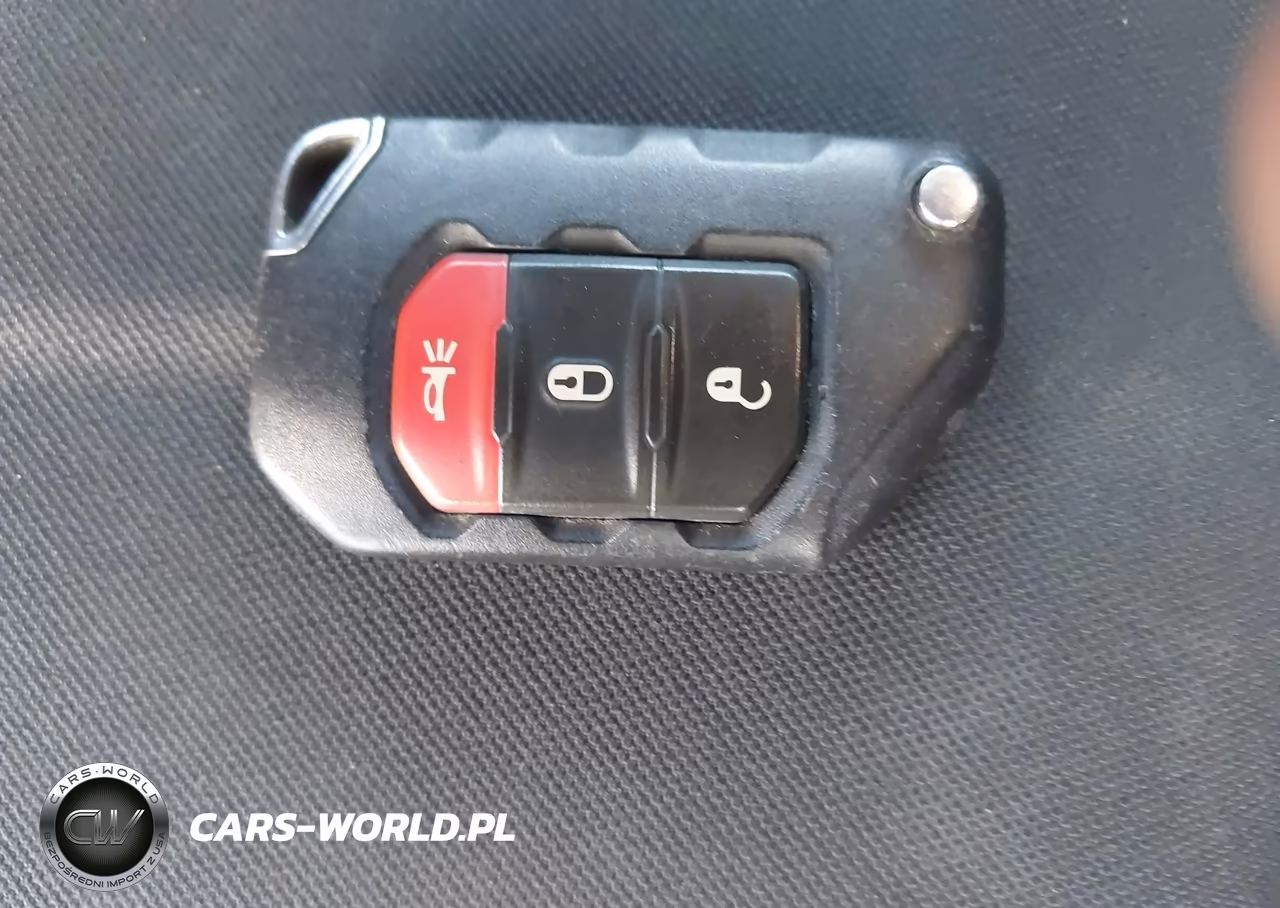 2020 Jeep Gladiator Mojave 4X4 VIN:1C6JJTEG2LL209677 - 11