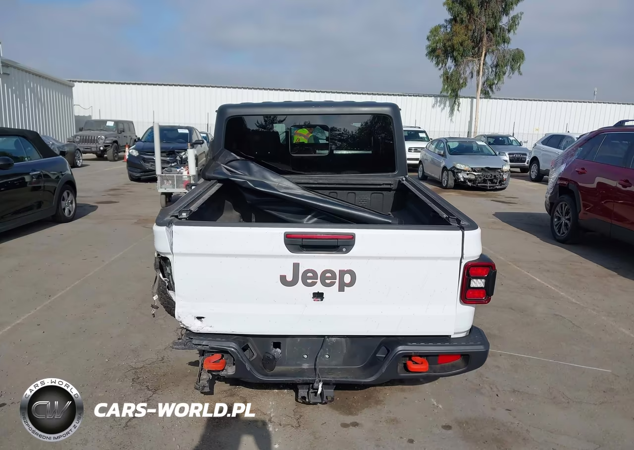 2020 Jeep Gladiator Mojave 4X4 VIN:1C6JJTEG2LL209677 - 17