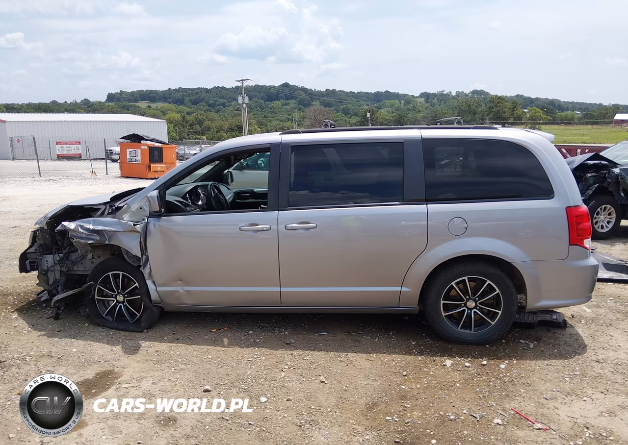 2019 Dodge Grand Caravan Gt VIN:2C4RDGEG5KR595009 - 14