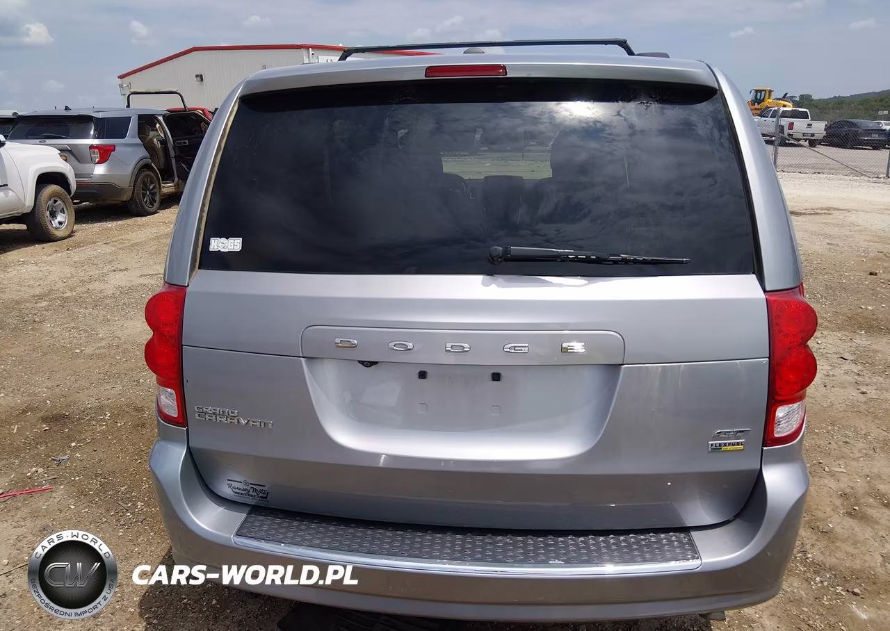 2019 Dodge Grand Caravan Gt VIN:2C4RDGEG5KR595009 - 16