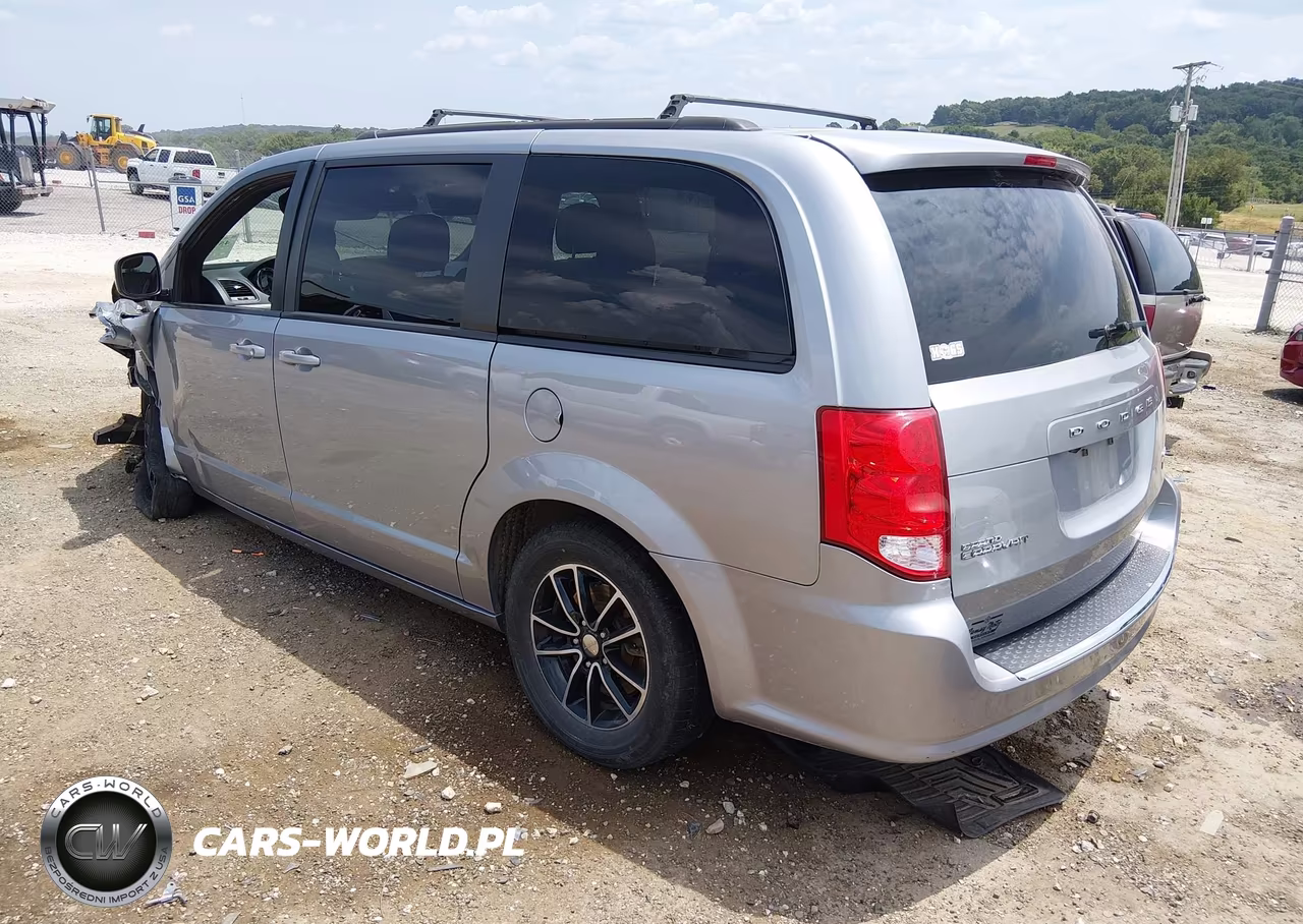 2019 Dodge Grand Caravan Gt VIN:2C4RDGEG5KR595009 - 3