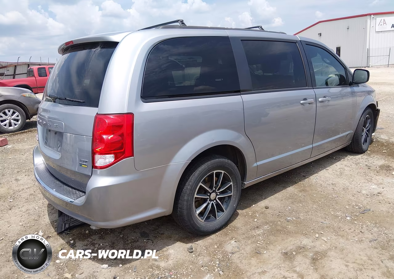2019 Dodge Grand Caravan Gt VIN:2C4RDGEG5KR595009 - 4