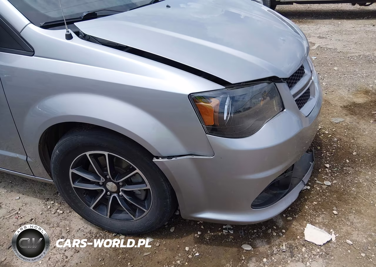 2019 Dodge Grand Caravan Gt VIN:2C4RDGEG5KR595009 - 6