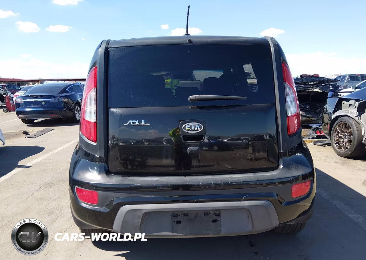 2012 Kia Soul + VIN:KNDJT2A68C7743396 - 16