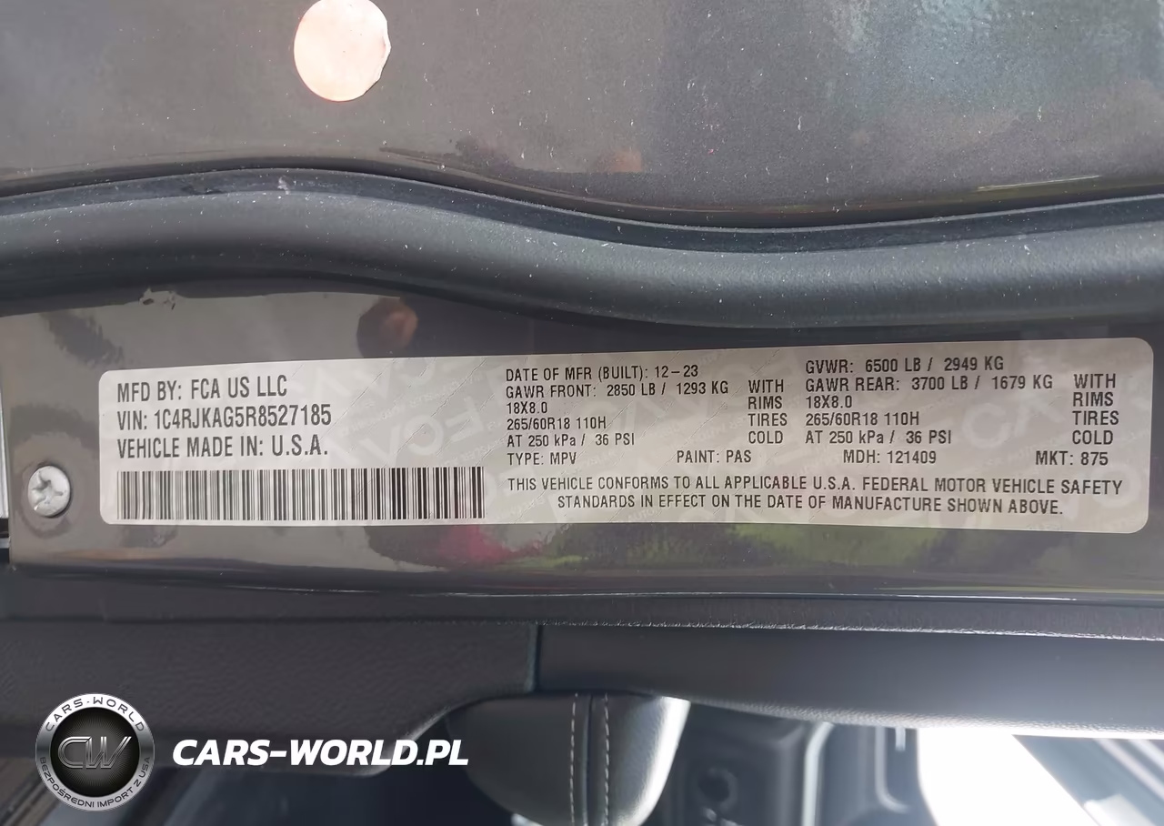 2024 Jeep Grand Cherokee L Altitude 4X4 VIN:1C4RJKAG5R8527185 - 9