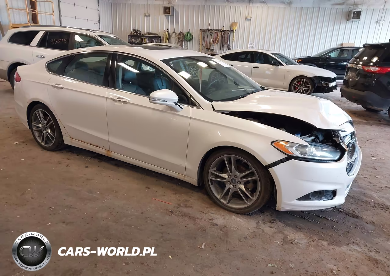2013 Ford Fusion Titanium – zdjęcie 1 z 16