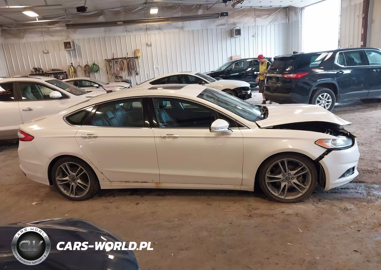 2013 Ford Fusion Titanium VIN:3FA6P0K98DR322298 - 13