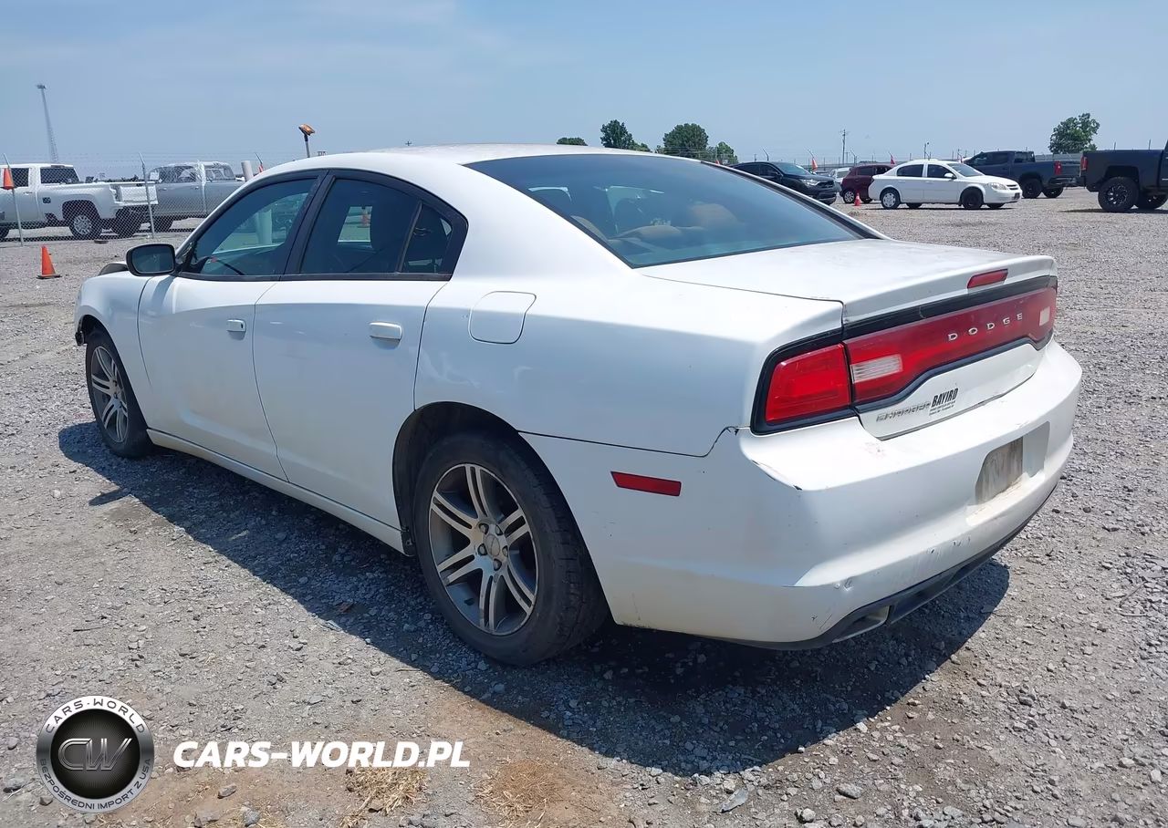 2013 Dodge Charger Se VIN:2C3CDXBG0DH638243 - 3