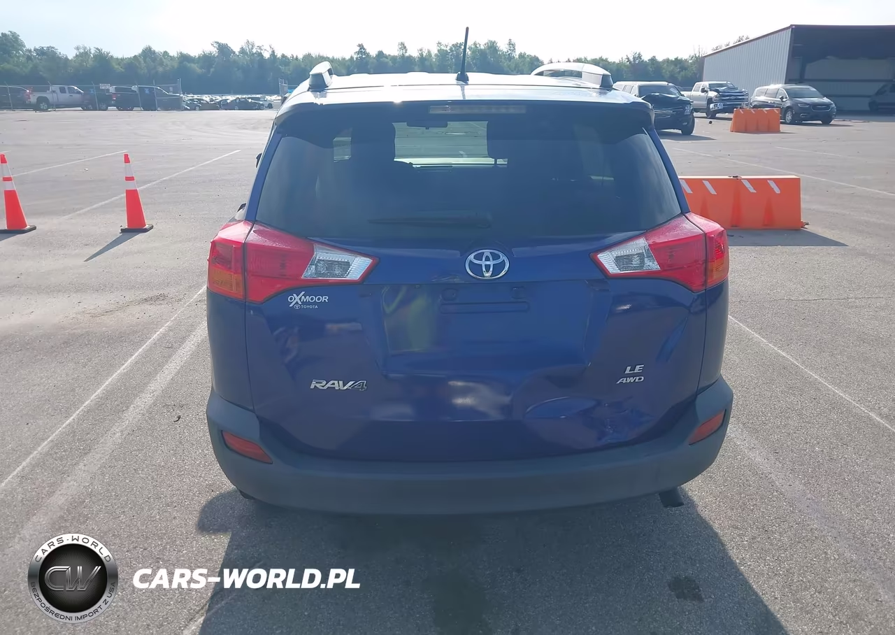 2015 Toyota Rav4 Le VIN:2T3BFREV8FW250316 - 16