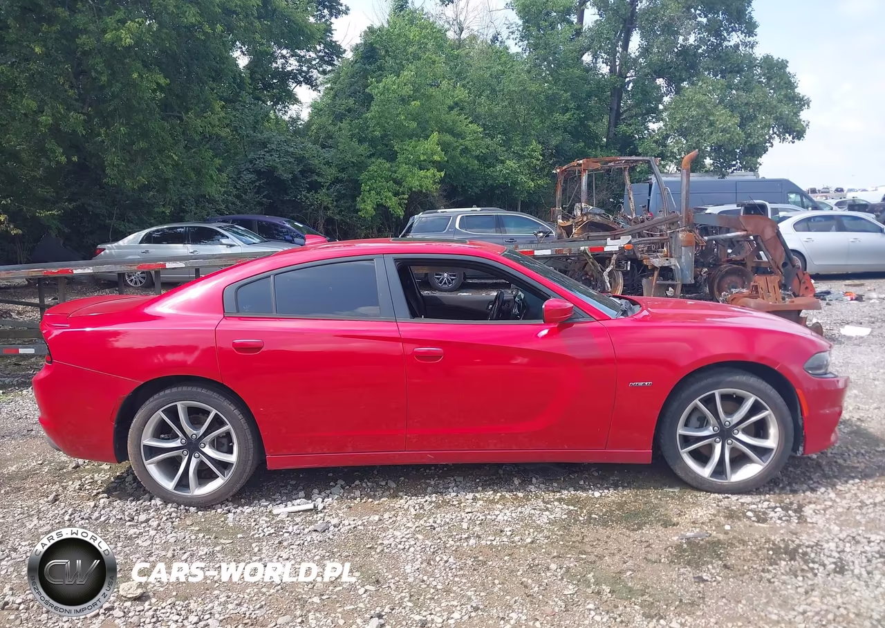 2015 Dodge Charger R-T VIN:2C3CDXCT1FH737992 - 13