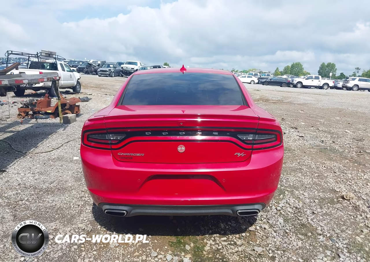2015 Dodge Charger R-T VIN:2C3CDXCT1FH737992 - 16