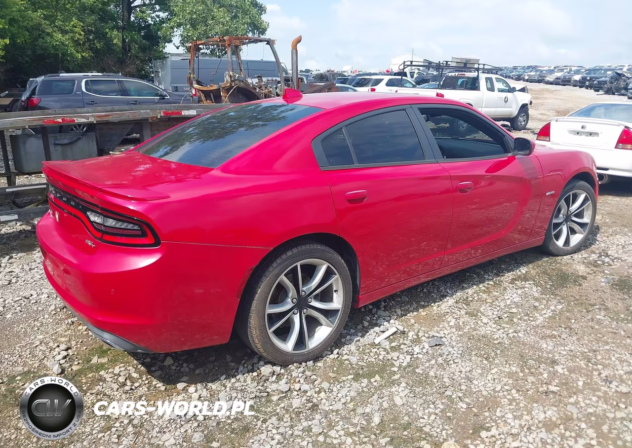 2015 Dodge Charger R-T VIN:2C3CDXCT1FH737992 - 4