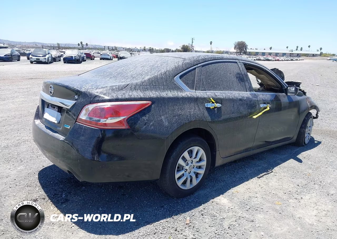 2013 Nissan Altima 2.5 S VIN:1N4AL3AP6DN434558 - 4