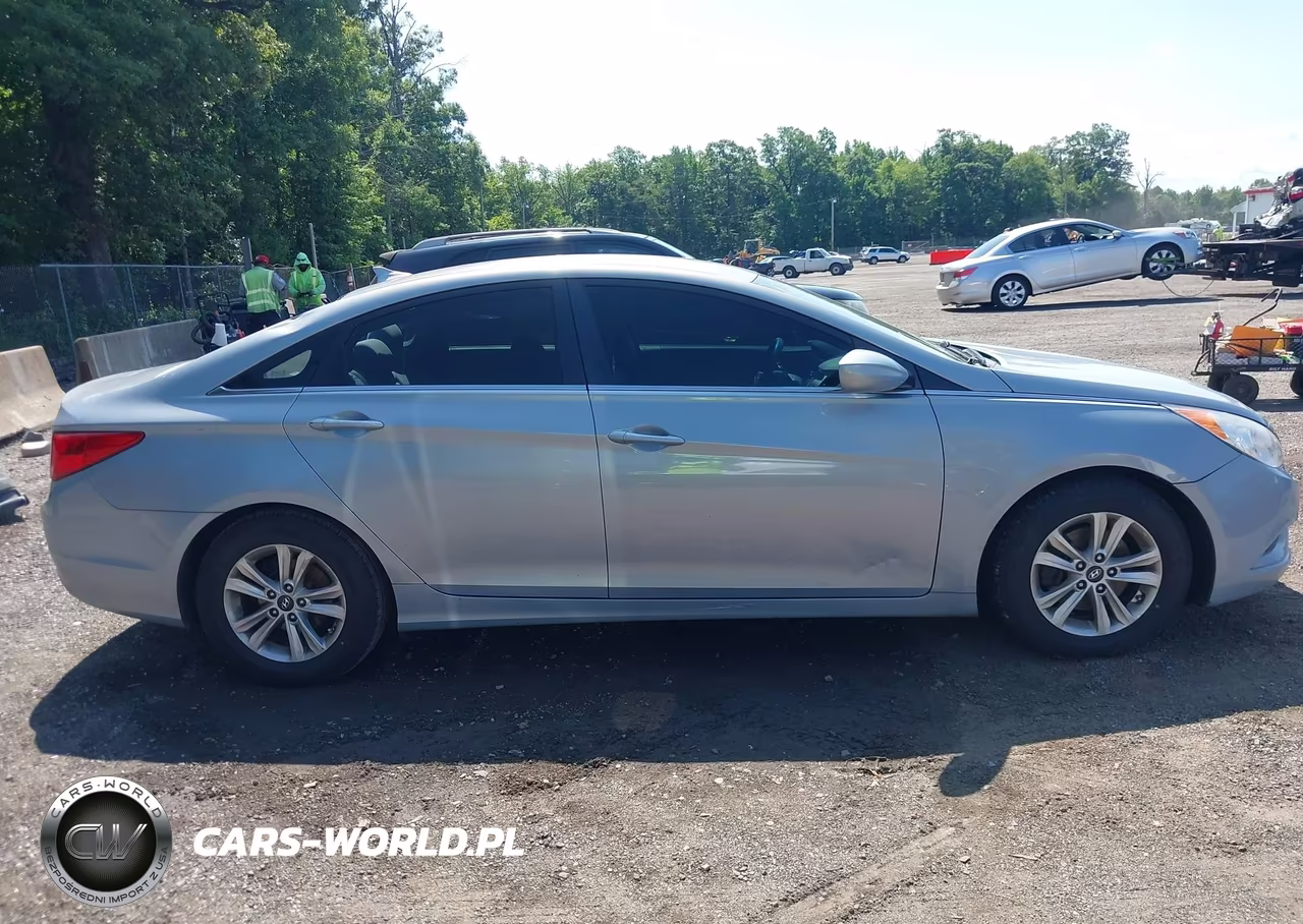 2011 Hyundai Sonata Gls VIN:5NPEB4AC0BH101092 - 13
