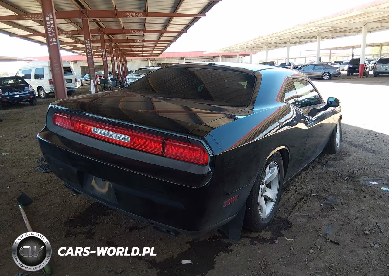 2013 Dodge Challenger Sxt VIN:2C3CDYAG3DH728705 - 4