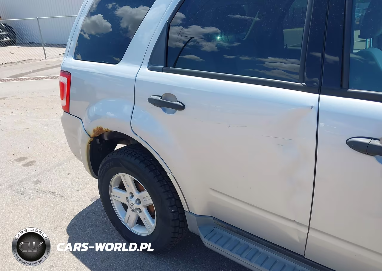 2011 Ford Escape Hybrid VIN:1FMCU5K36BKA92823 - 12
