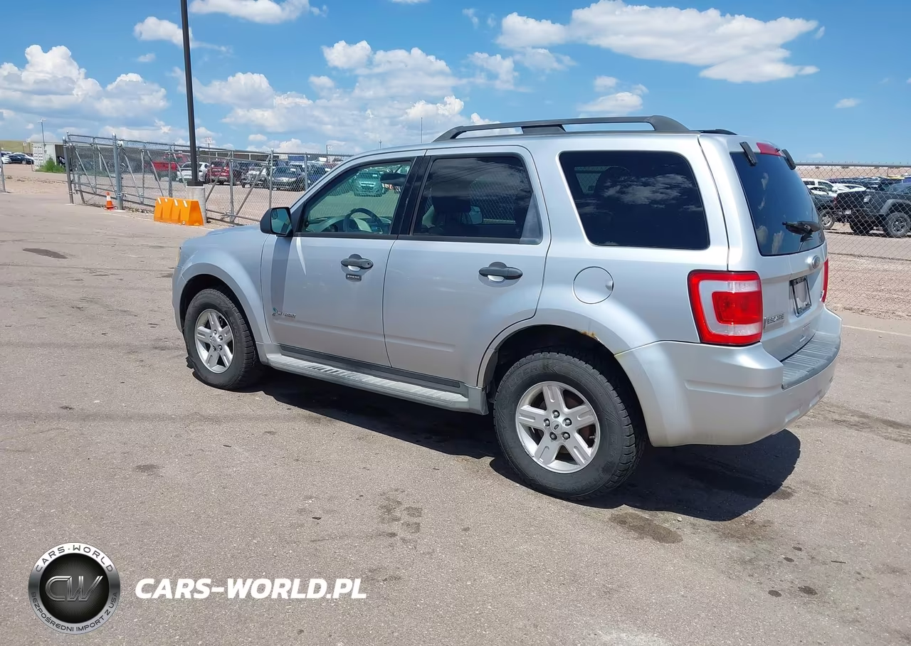2011 Ford Escape Hybrid VIN:1FMCU5K36BKA92823 - 3