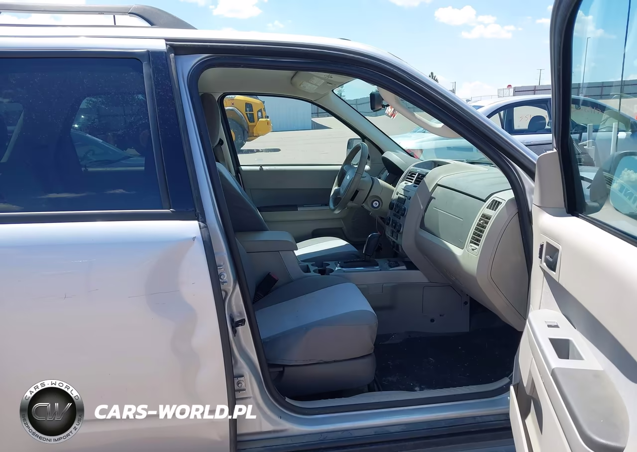 2011 Ford Escape Hybrid VIN:1FMCU5K36BKA92823 - 5