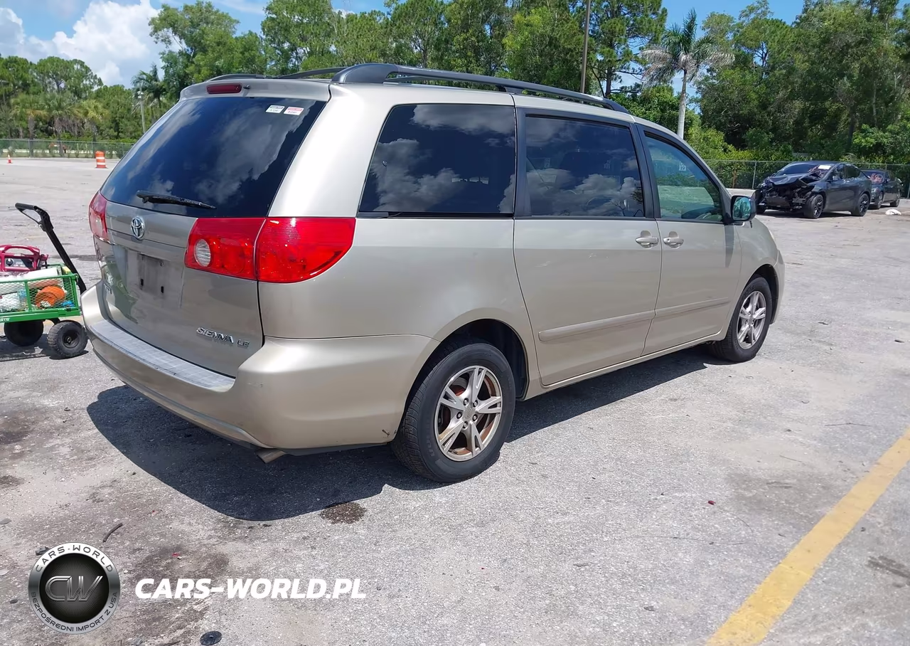 2009 Toyota Sienna Le VIN:5TDZK23C09S287322 - 4