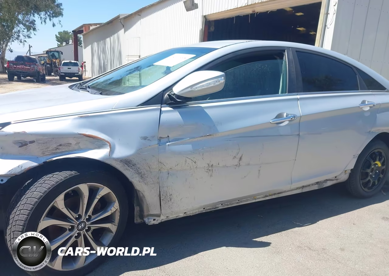 2014 Hyundai Sonata Se VIN:5NPEC4ACXEH887677 - 12