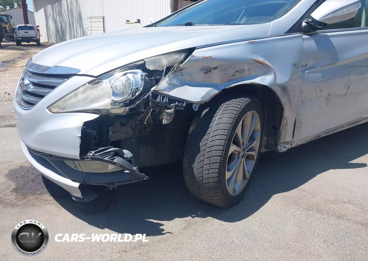 2014 Hyundai Sonata Se VIN:5NPEC4ACXEH887677 - 13