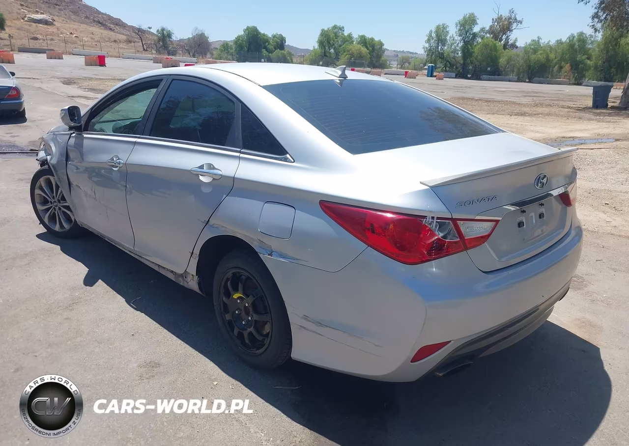 2014 Hyundai Sonata Se VIN:5NPEC4ACXEH887677 - 3