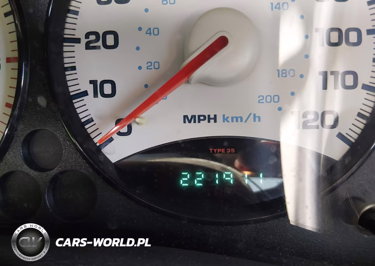 2003 Jeep Liberty Sport VIN:1J4GL48K83W711380 - 15