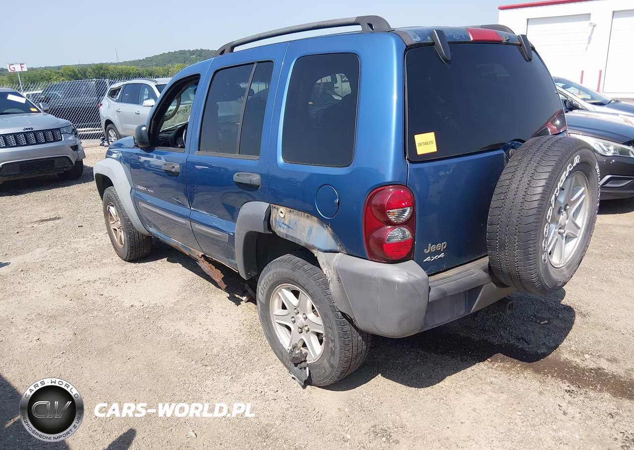 2003 Jeep Liberty Sport VIN:1J4GL48K83W711380 - 3