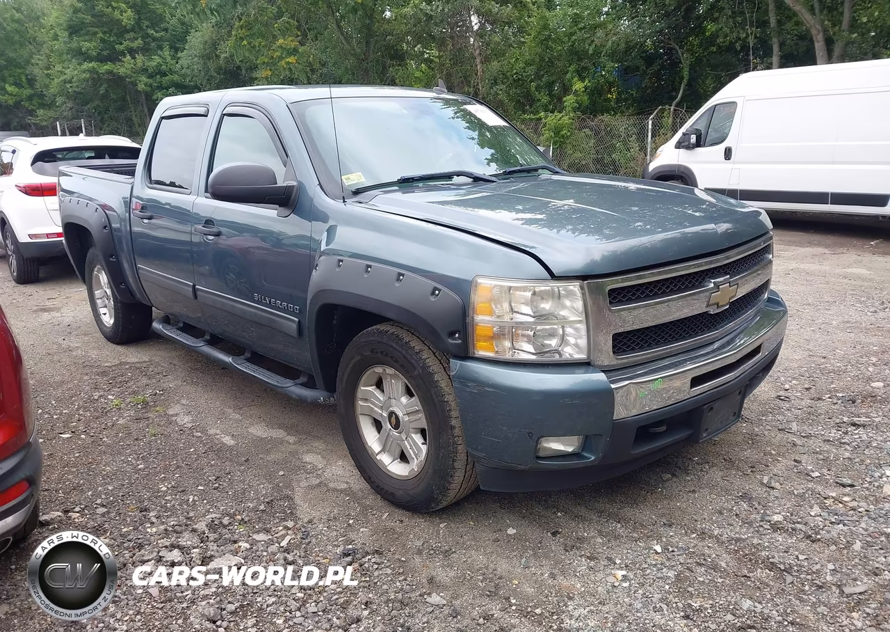 2011 Chevrolet Silverado 1500 Lt – zdjęcie 1 z 17