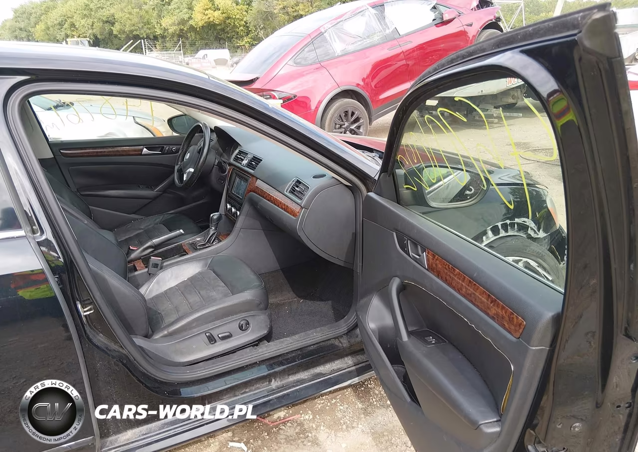 2012 Volkswagen Passat 2.0L Tdi Sel Premium VIN:1VWCN7A36CC071073 - 5