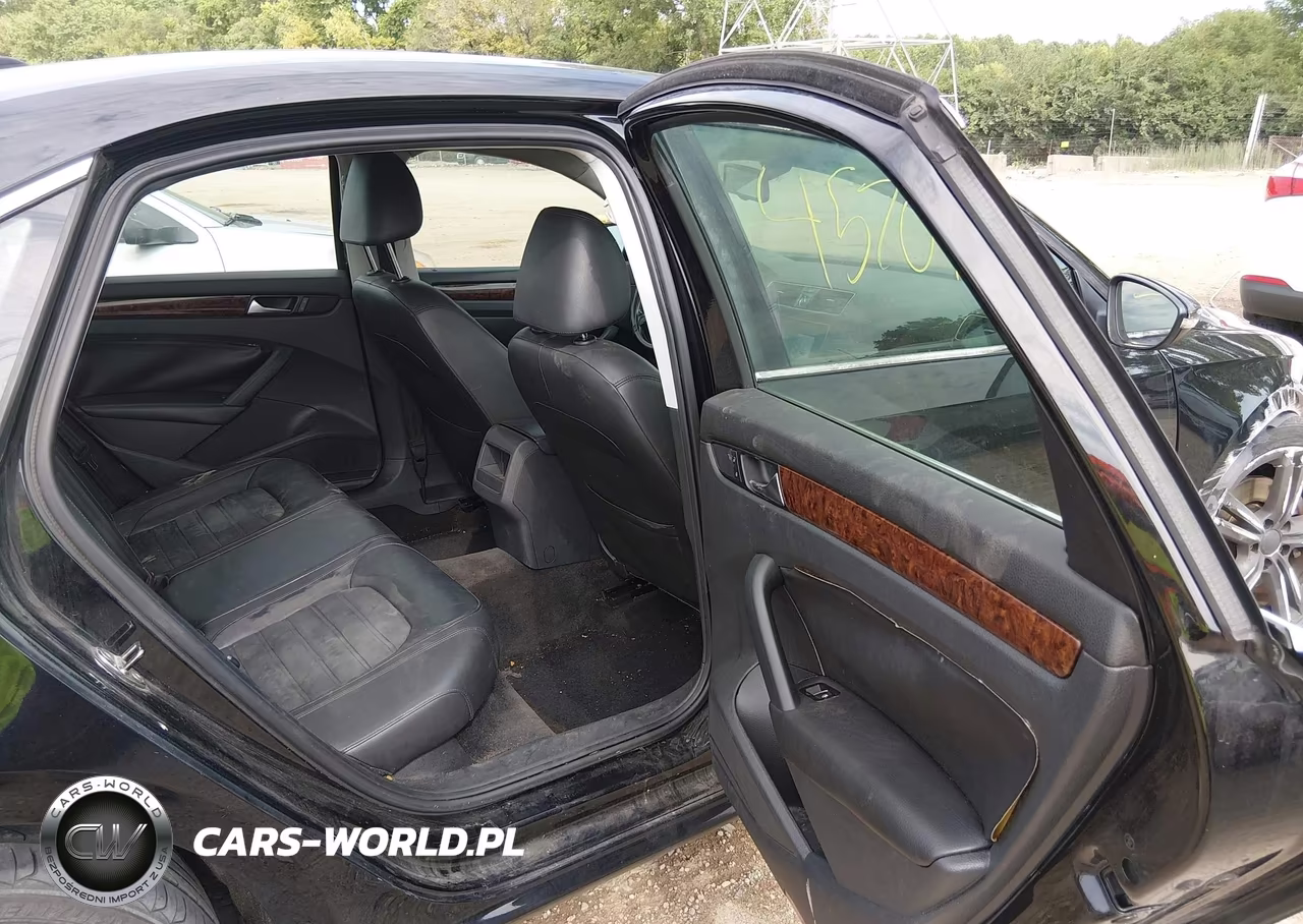 2012 Volkswagen Passat 2.0L Tdi Sel Premium VIN:1VWCN7A36CC071073 - 8
