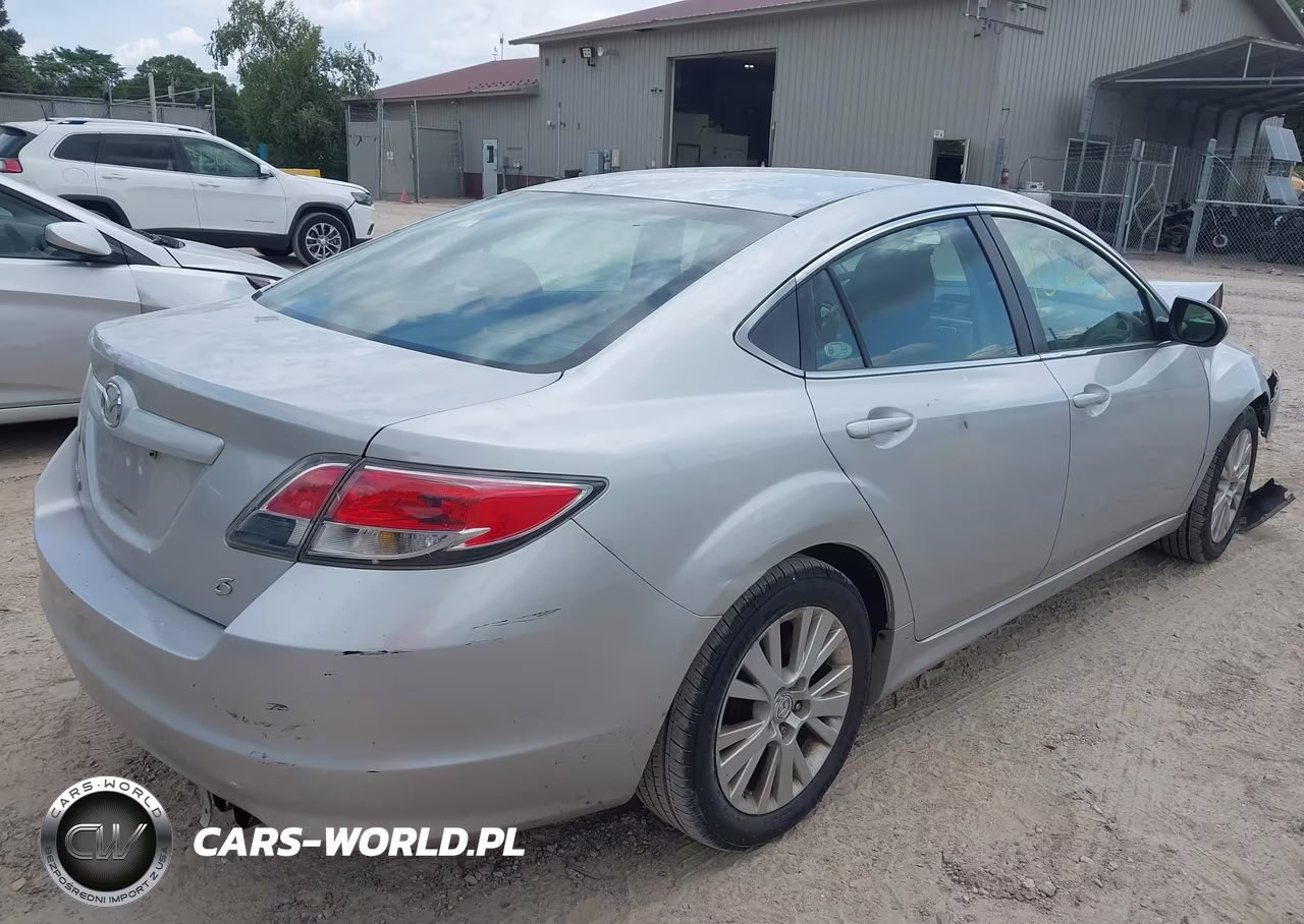 2010 Mazda Mazda6 I Touring VIN:1YVHZ8CH6A5M17369 - 4