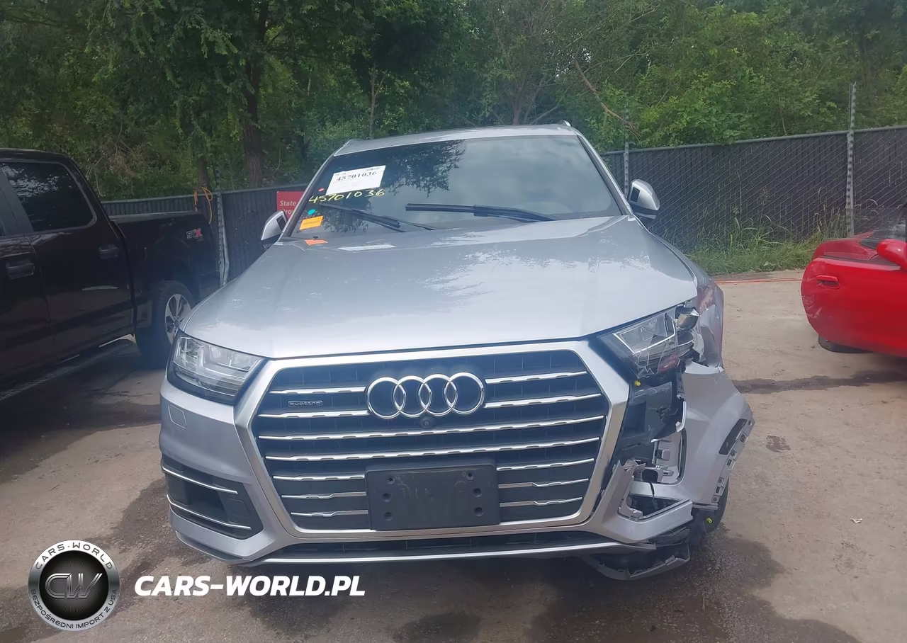 2017 Audi Q7 3.0T Premium VIN:WA1LAAF70HD024575 - 12