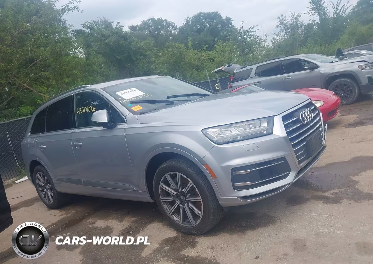 2017 Audi Q7 3.0T Premium VIN:WA1LAAF70HD024575 - 13
