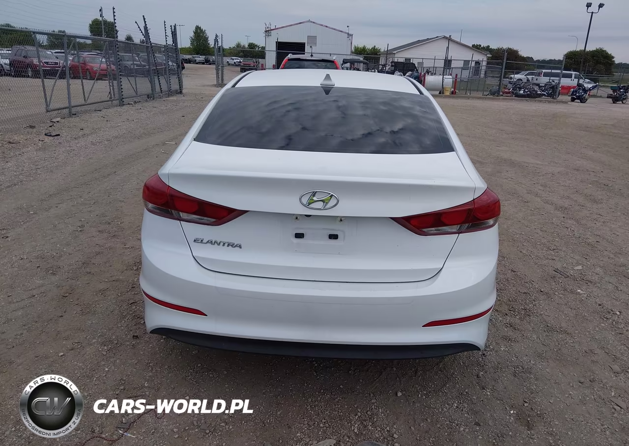 2018 Hyundai Elantra Sel VIN:5NPD84LF3JH357601 - 16