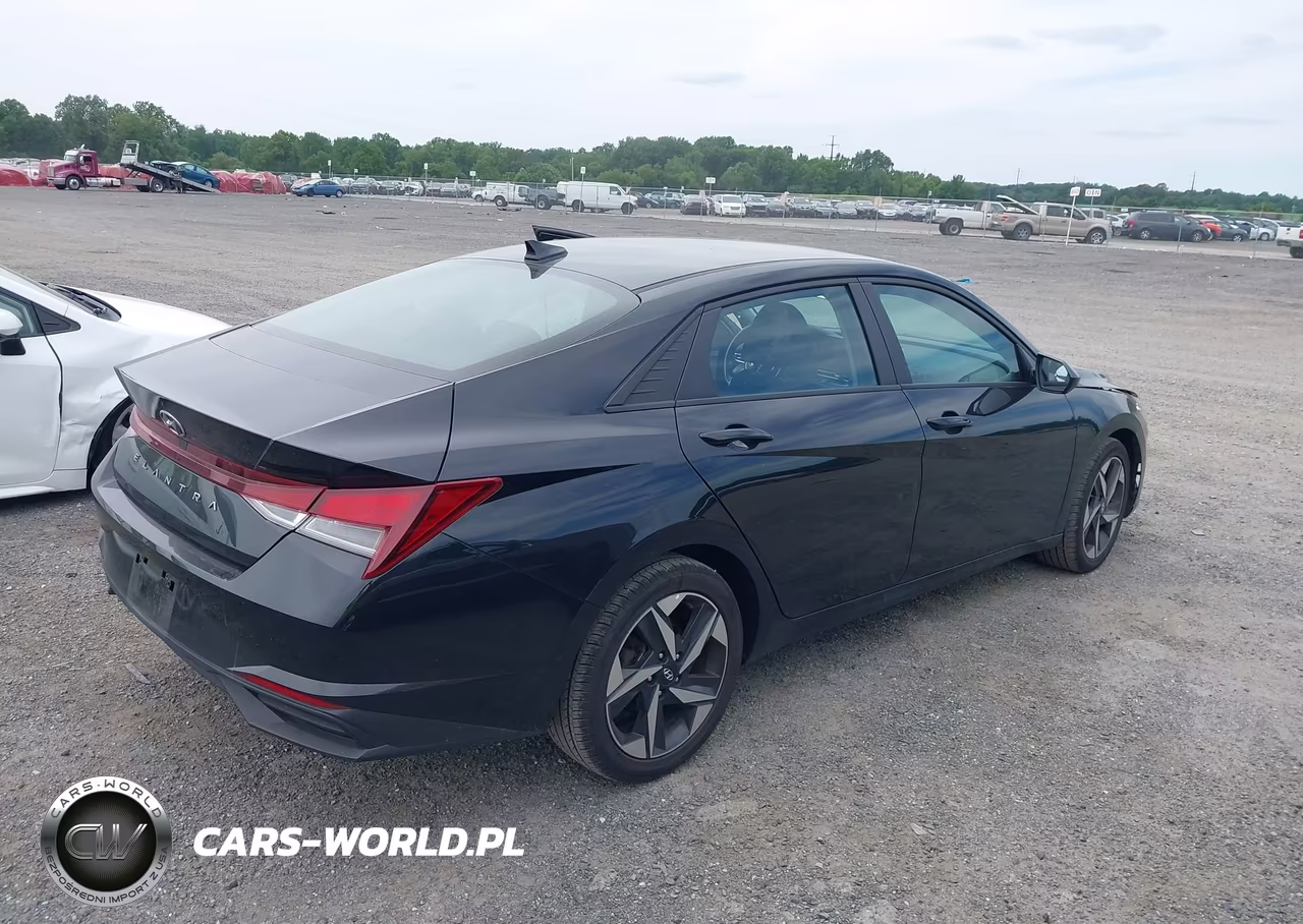 2023 Hyundai Elantra Sel VIN:KMHLS4AG2PU518314 - 4