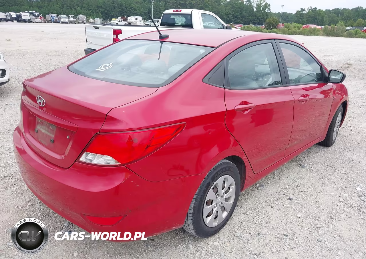 2015 Hyundai Accent Gls VIN:KMHCT4AE1FU862095 - 4