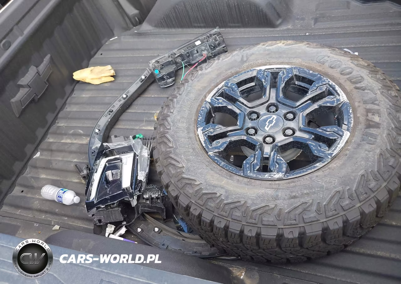 2026 Chevrolet Silverado 1500 4Wd Short Bed Zr2 VIN:3GCUKHEL9TG186733 - 12