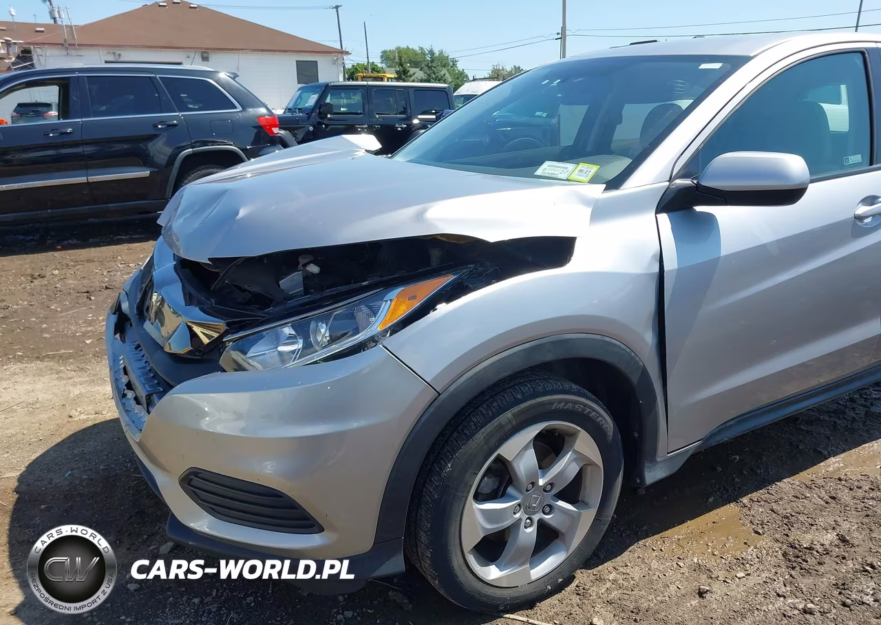 2019 Honda Hr-V Lx VIN:3CZRU6H33KG710130 - 6
