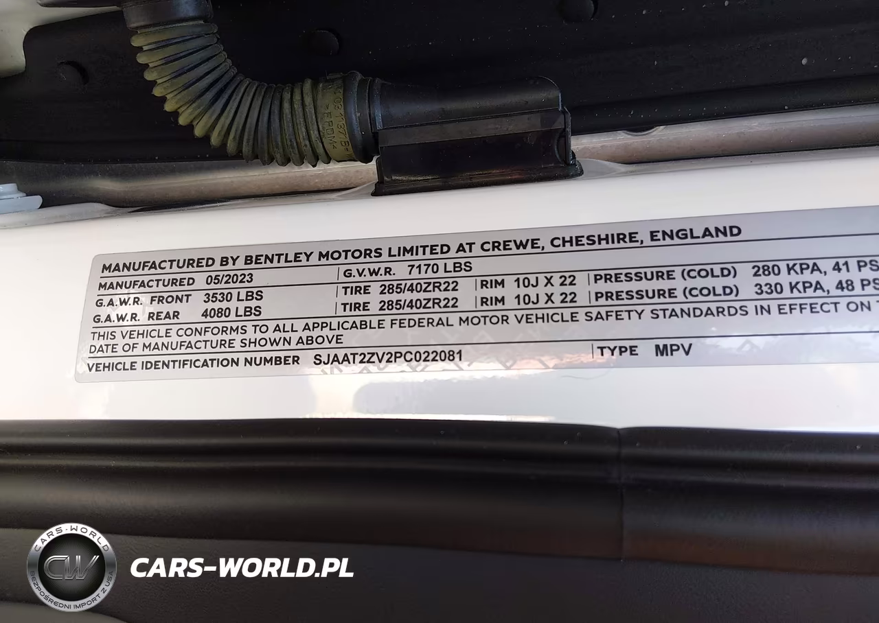2023 Bentley Bentayga Azure-S VIN:SJAAT2ZV2PC022081 - 9