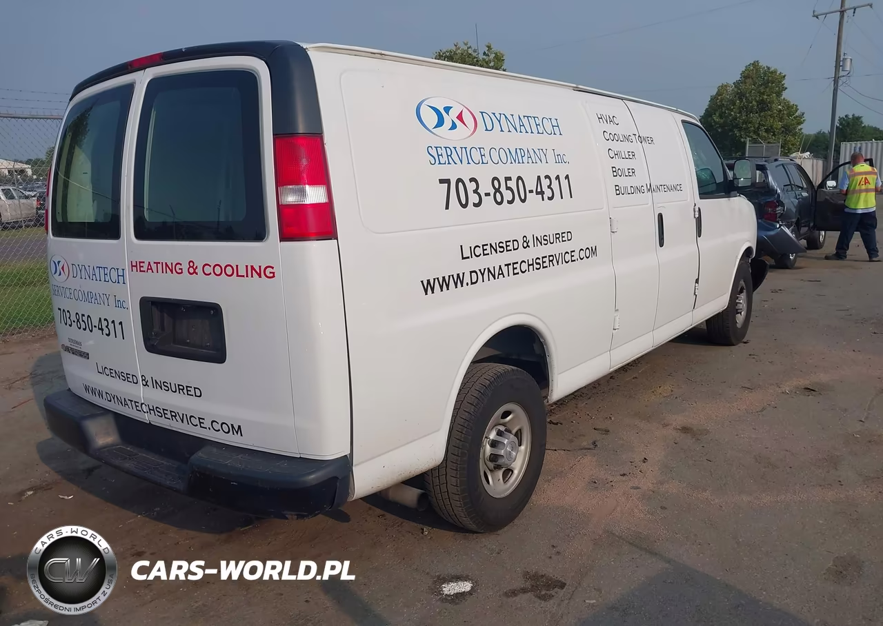 2019 Chevrolet Express 2500 Work Van VIN:1GCWGBFP1K1372546 - 4