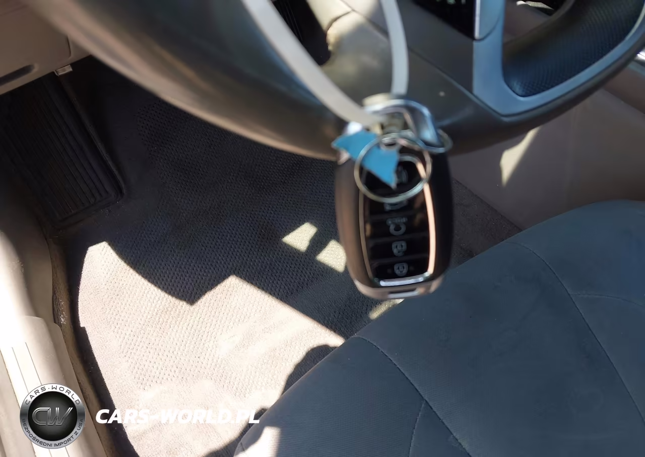 2021 Hyundai Elantra Sel VIN:5NPLN4AG3MH037666 - 11